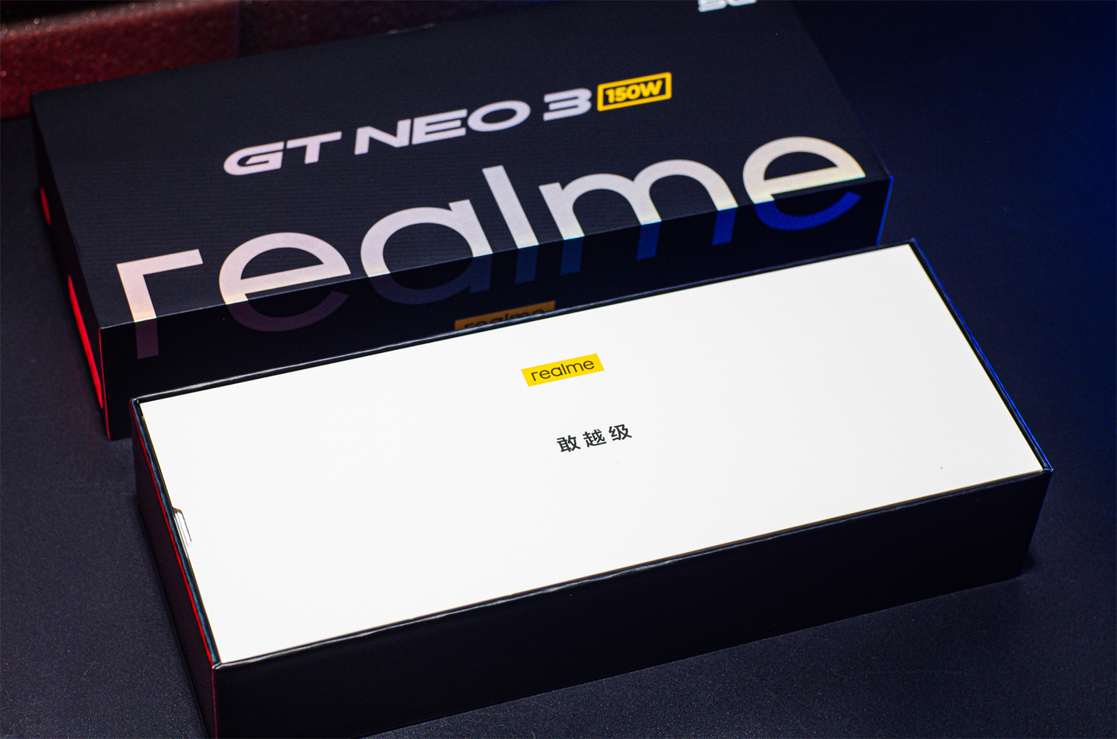 realme GT Neo3评测：天玑8100配独显 1999元所向披靡