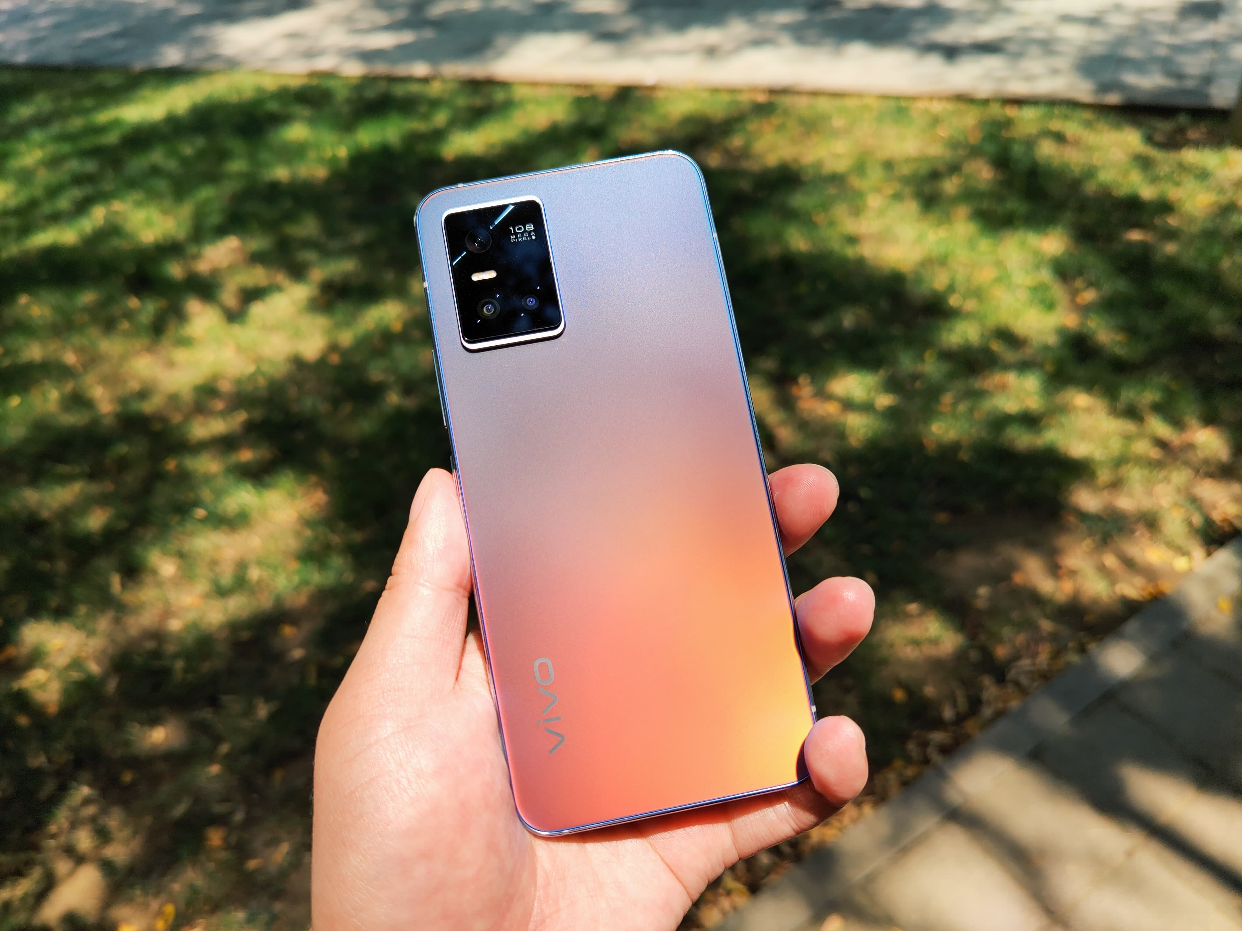 vivo S10 Pro评测：一亿像素 拍出一亿种美