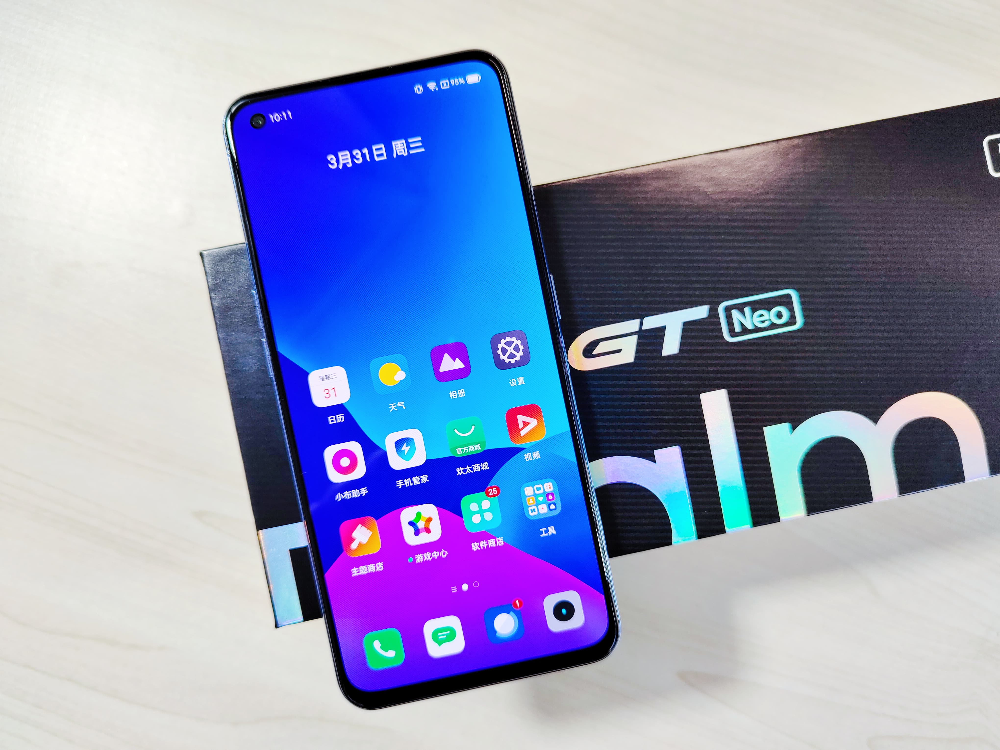 realme GT Neo评测：联发科旗舰芯 售价不到1800