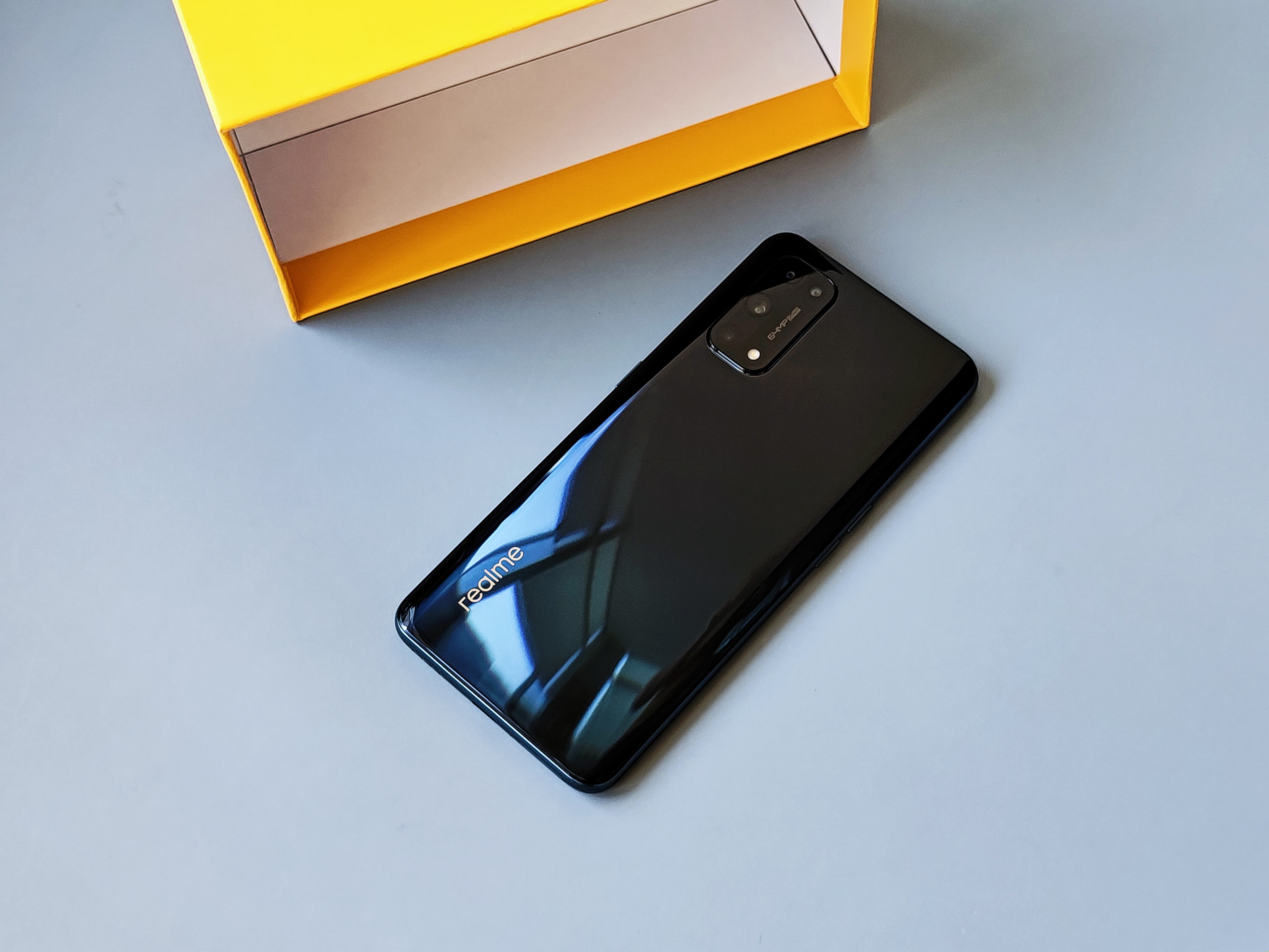 realme X7 Pro评测：轻薄、强悍、性价比