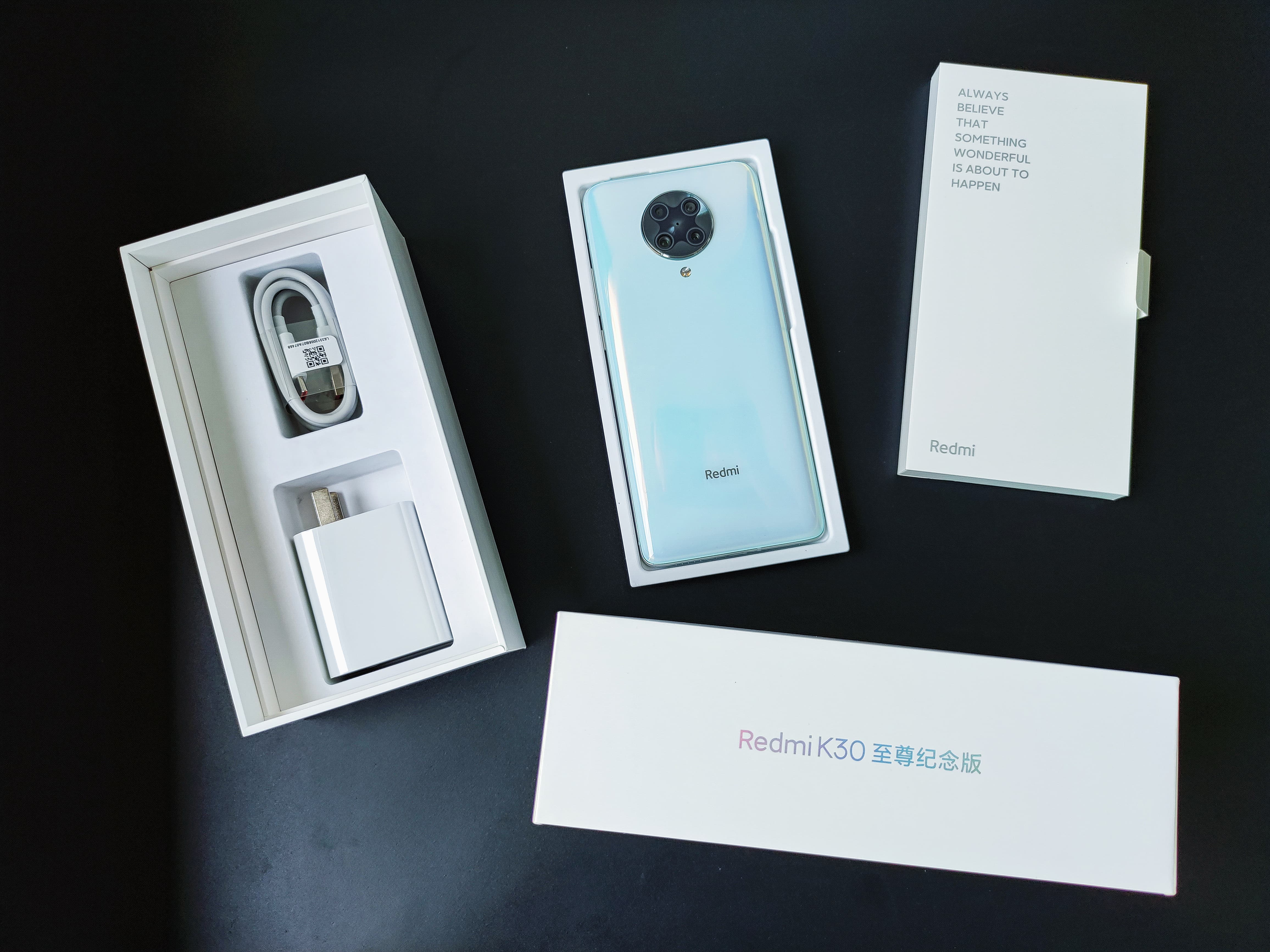 Redmi K30至尊纪念版评测：1999元 一步戳穿价格底线