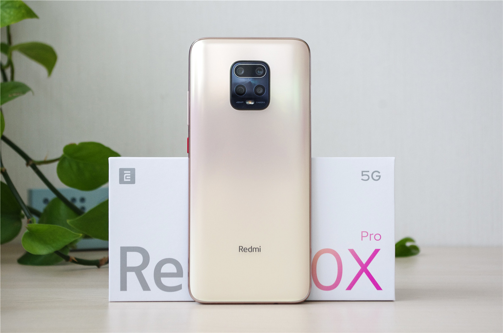 Redmi 10X Pro评测：性能拔萃 不负期待