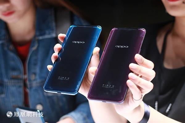 OPPO Find X现场图赏：正反无孔+93%屏占比满满震撼